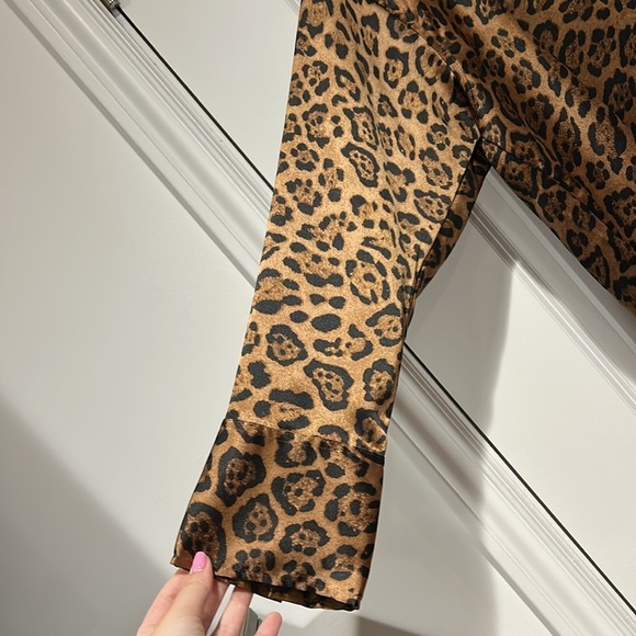 H&M Long Blouse - Some Lose Strings - Picture 4 of 6